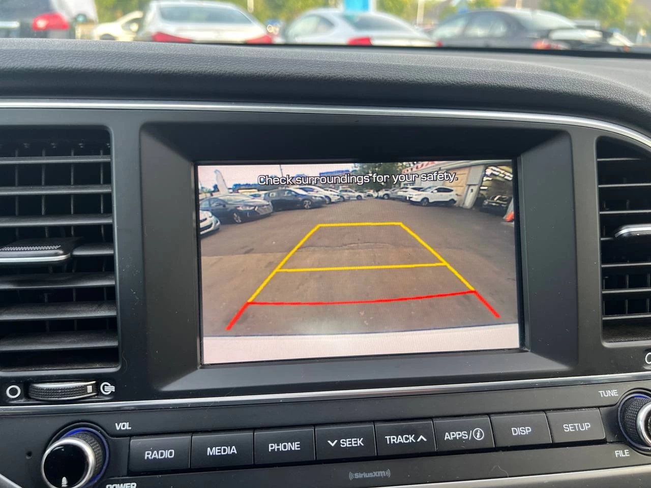 2017 Hyundai Elantra GL**SAAQ CERTIFIEE**CAR PLAY**SIEGES CHAUFFANTS**VOLANT CHAUFFANTS**CAMERA DE RECULE**MAGS**ANGLE MORT** Image principale