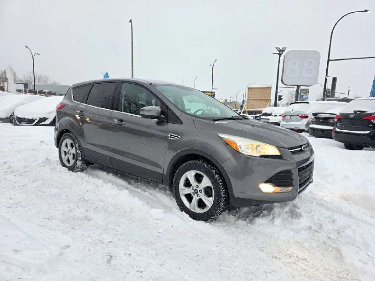 2013 Ford Escape **JAMAIS ACCIDENTEE**TRES BAS KILO**58 000KM**CERTIFIEE**SIEGES CHAUFFANTS**MAGS**EN SPECIAL** Image principale