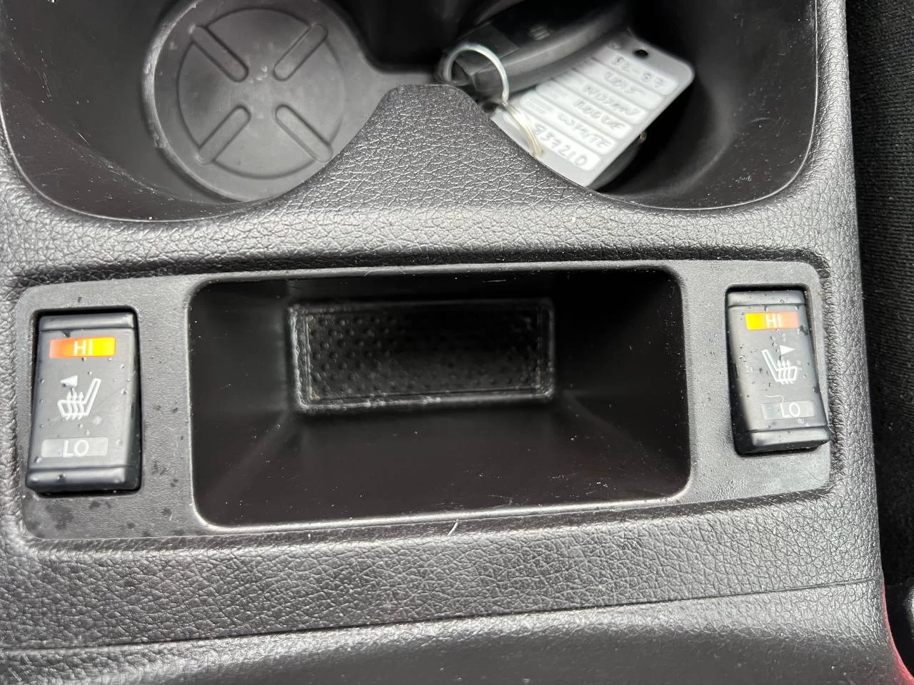 2015 Nissan Rogue SV**AWD**SAAQ CERTIFIEE**Un Proprietaire**TOIT OUVRANT PANORAMIQUE**CAMERA DE RECULE**SIEGES CHAUFFNATS**Mags** Image principale