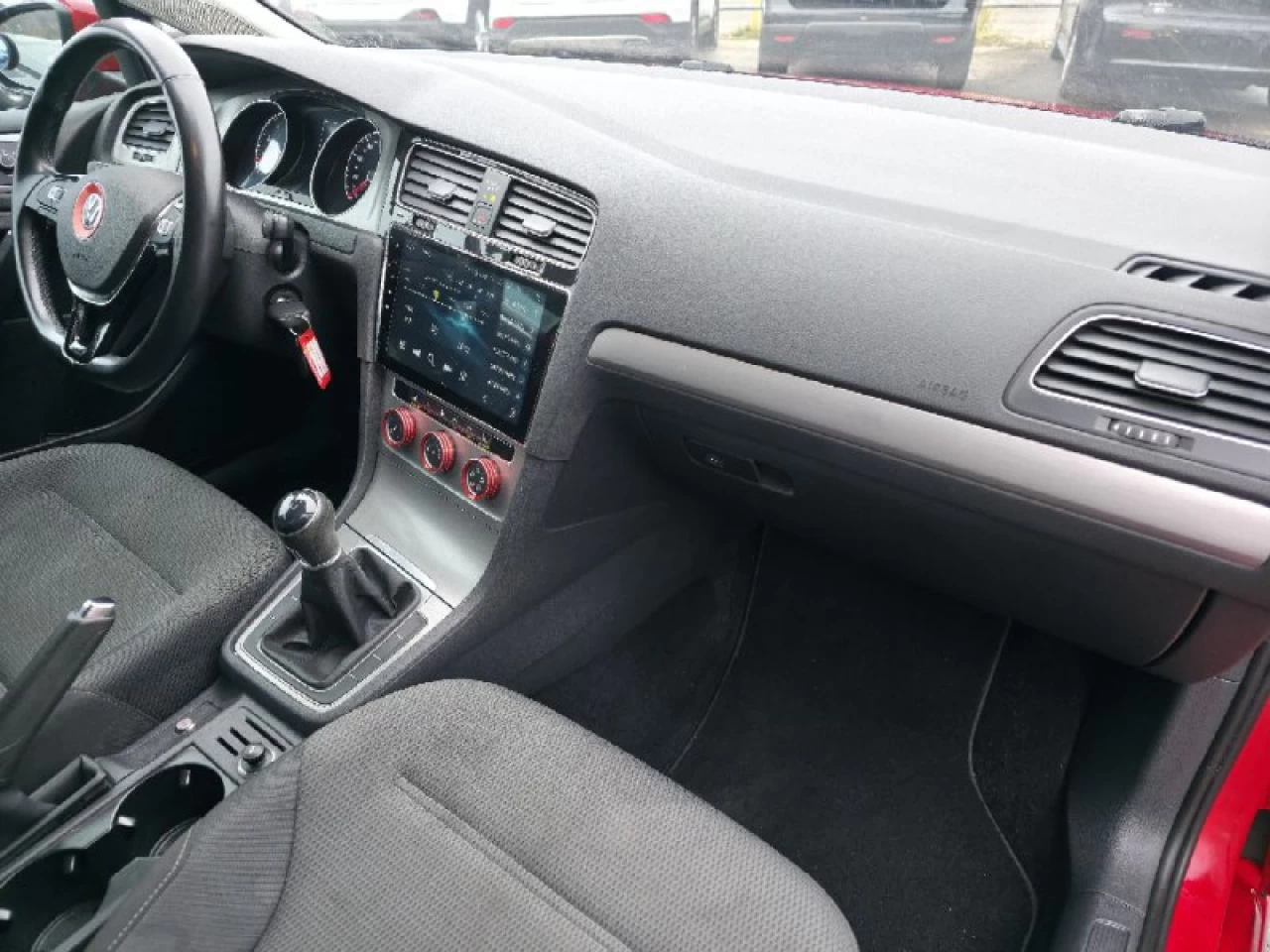 2015 Volkswagen Golf **PRIX IMBATTABLE**SIEGES CHAUFFANTS**MAGS**EN SPECIAL** Main Image