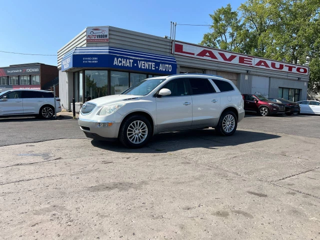 Buick Enclave CX**7 passengers** 2010