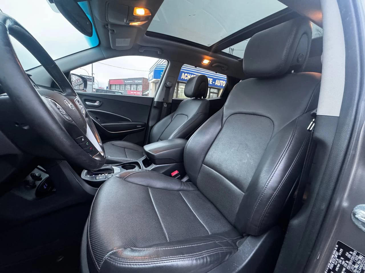 2017 Hyundai Santa Fe Sport Limited**AWD**Jamais Accidente**SAAQ CERTIFIEE**TOIT OUVRANT PANORAMIQUE**SIEGE EN CUIR**CAMERA DE RECUL**SIEGES CHAUFFNATS AVANT ET ARRIERE**Siege Ventile**Volant Chauffant**Navigation**Alerte d'angle Mort**MAGS** Main Image