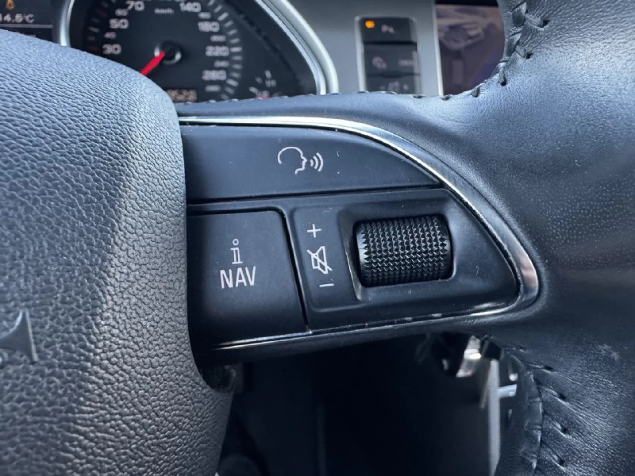 2014 Audi Q7 3.0L TDI Progressiv**SAAQ CERTIFIEE**DIESELE**AWD**7 Passagers**TOIT OUVRANT**CAMERA DE RECULE**SIEGES CHAUFFNATS**MAGS** Image principale