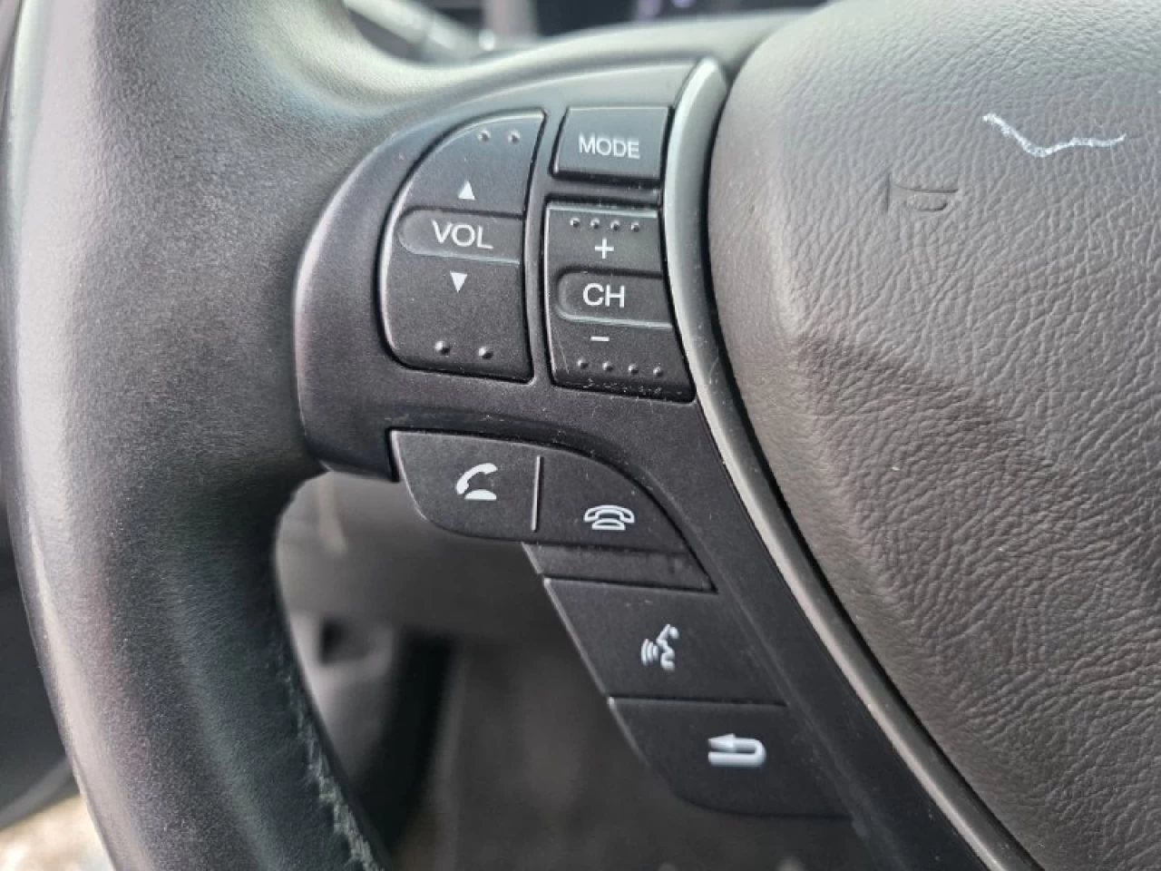 2015 Acura ILX Toit Ouvrant**CAMERA DE RECUL**SIEGES CHAUFFANTS**MAGS** Image principale