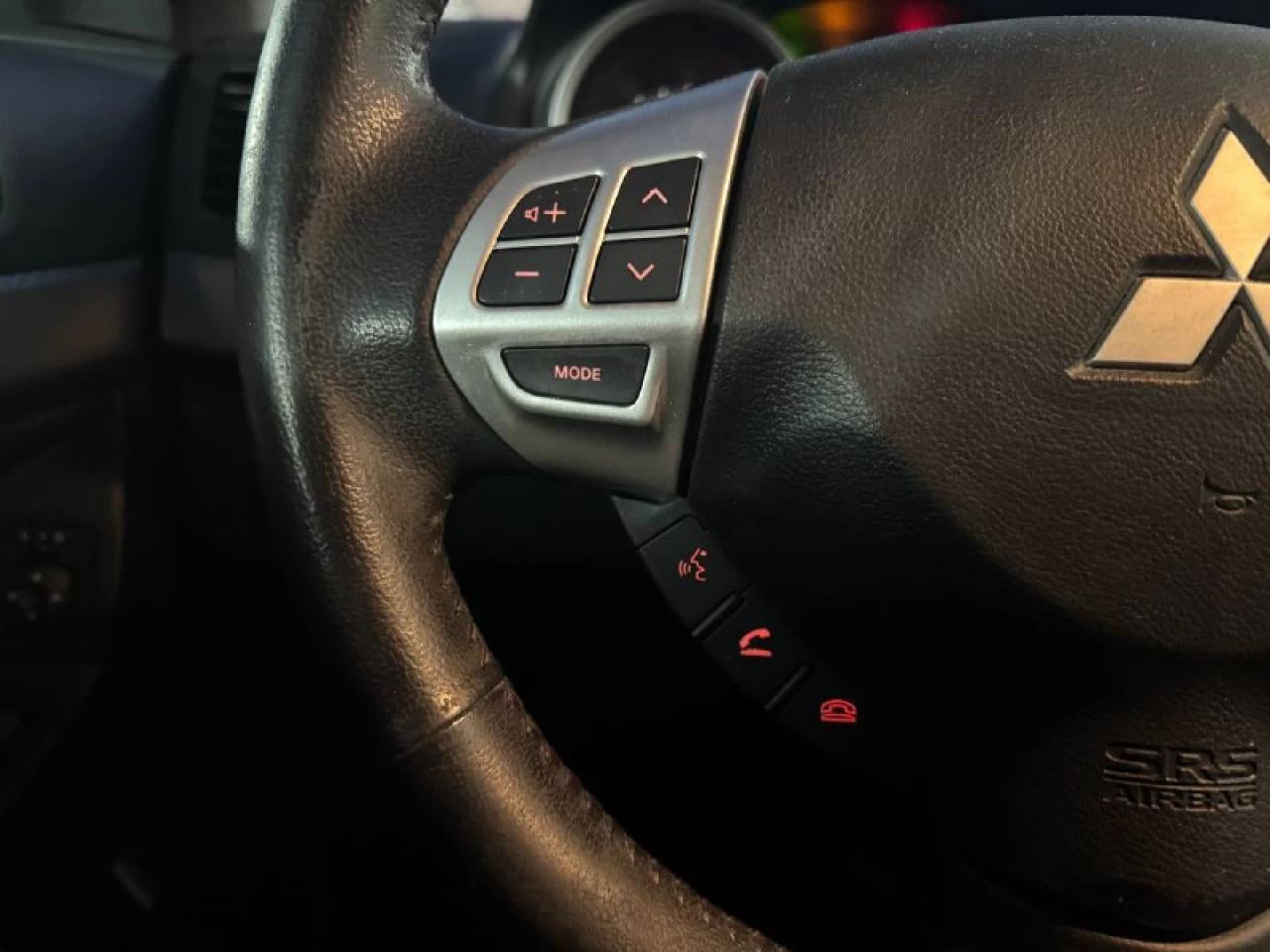 2013 Mitsubishi Lancer SE**10TH ANNIVERSARY EDITION**Un PropriÉtaire**TOIT OUVRANT**SIÈGES CHAUFFANTS** Main Image