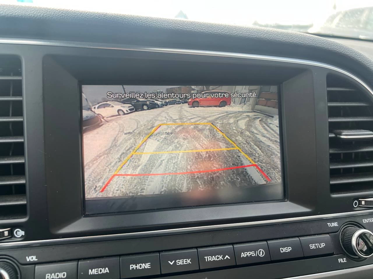 2017 Hyundai Elantra GL**CAR PLAY**CAMERA DE RECULE**SIEGES CHAUFFANTS**VOLANT CHAUFFANTS**ANGLE MORT**MAGS** Image principale