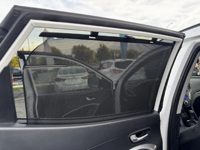 Hyundai Santa Fe Sport Premium**AWD**Jamais Accidente**SIEGES CHAUFFNATS AVANT ET ARRIERE**VOLANT CHAUFFNATS**MAGS** 2015