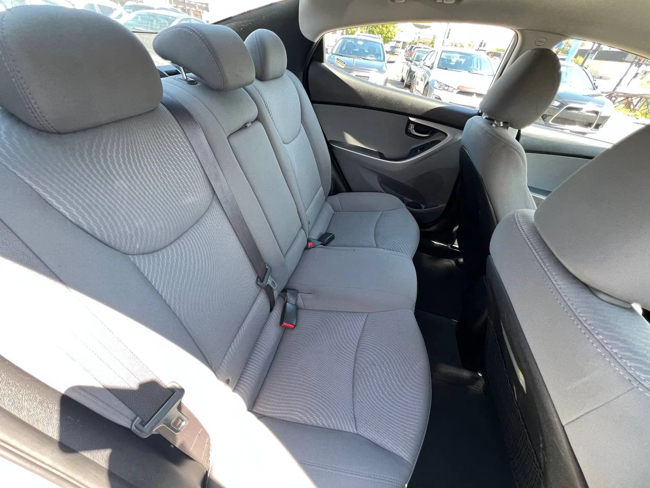 2014 Hyundai Elantra GL**SAAQ CERTIFIEE**SIEGES CHAUFFANTS** Image principale