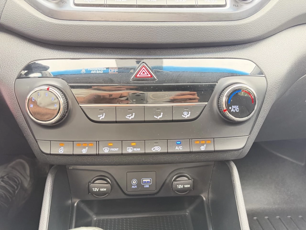 2017 Hyundai Tucson Premium**SAAQ Certifie**CAMERA DE RECUL**ANGLE MORT**SIEGES CHAUFFANTS**Volant Chauffant**MAGS Image principale