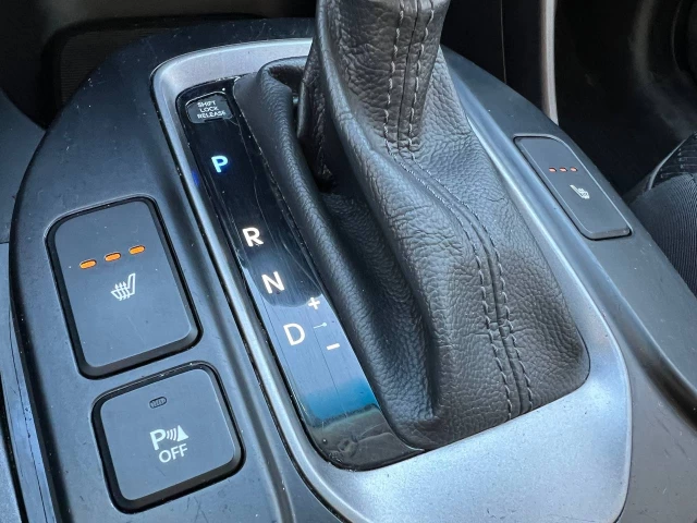 Hyundai Santa Fe Sport Premium**AWD**Jamais Accidente**SIEGES CHAUFFNATS AVANT ET ARRIERE**VOLANT CHAUFFNATS**MAGS** 2015