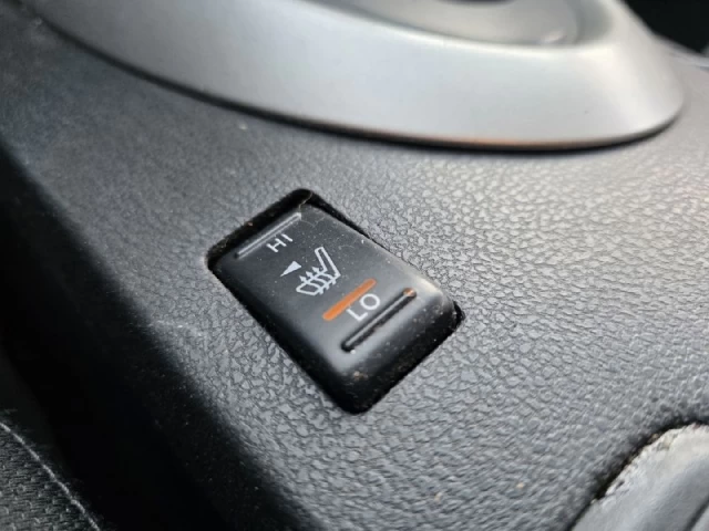 Nissan Rogue **SV**CAMERA DE RECUL**SIEGES CHAUFFANTS**MAGS**EN SPECIAL** 2012