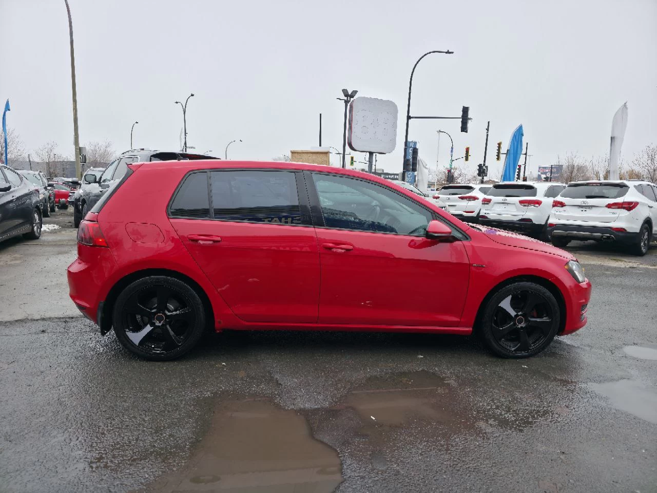 2015 Volkswagen Golf **PRIX IMBATTABLE**SIEGES CHAUFFANTS**MAGS**EN SPECIAL** Main Image