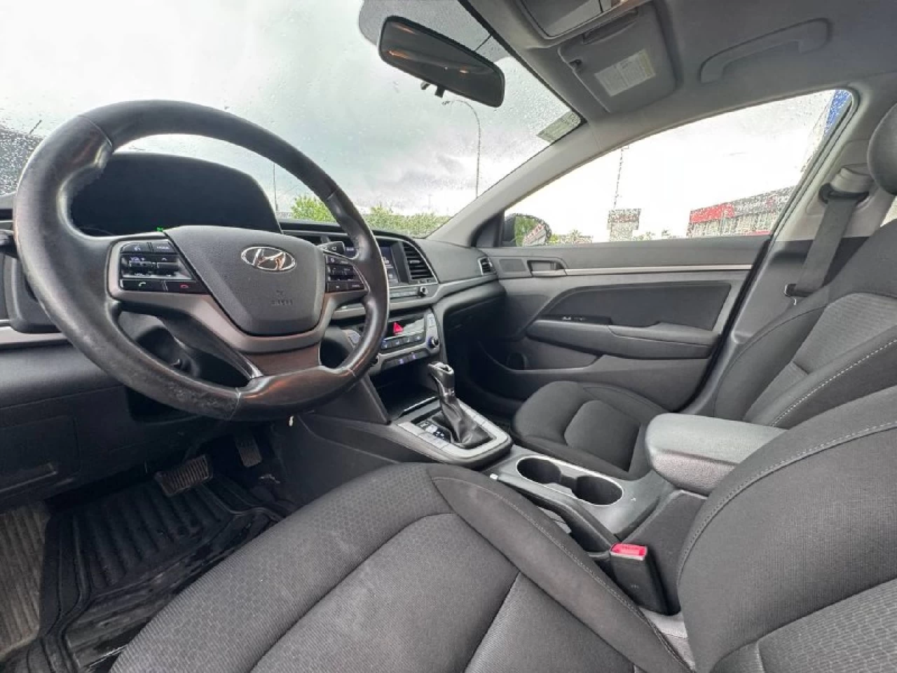 2017 Hyundai Elantra GL Image principale