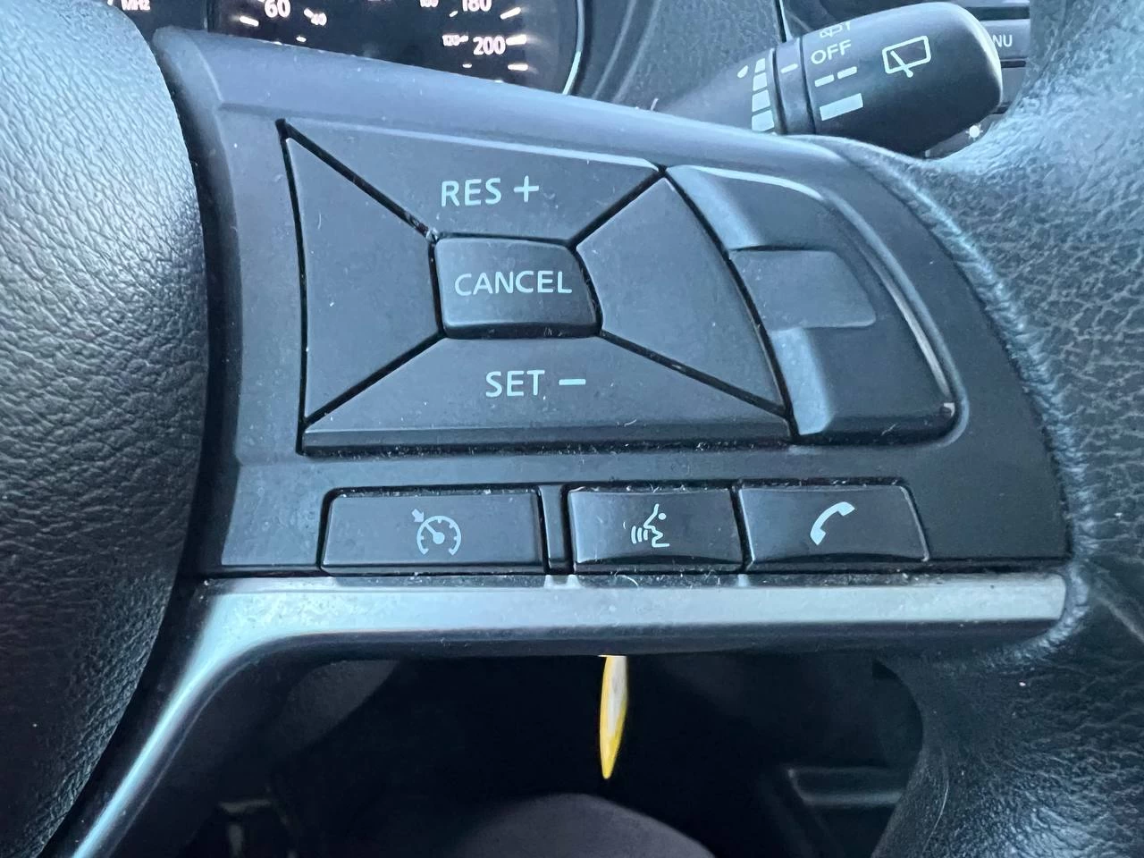 2018 Nissan Rogue S**CAMERA DE RECUL**SIEGES CHAUFFANTS**Alerte d’angle mort** Image principale