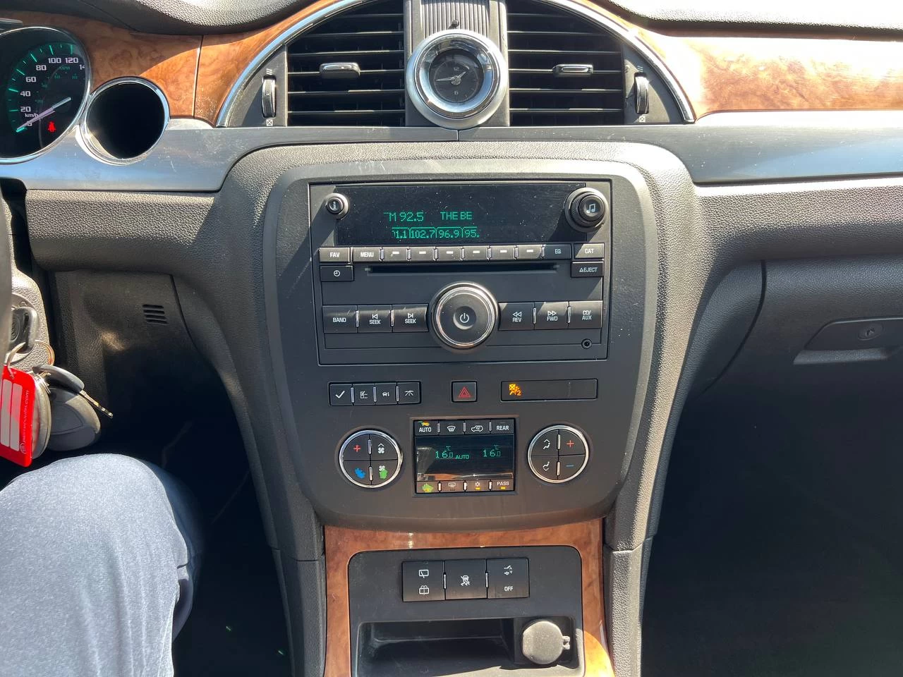 2010 Buick Enclave CX**7 passengers** Main Image
