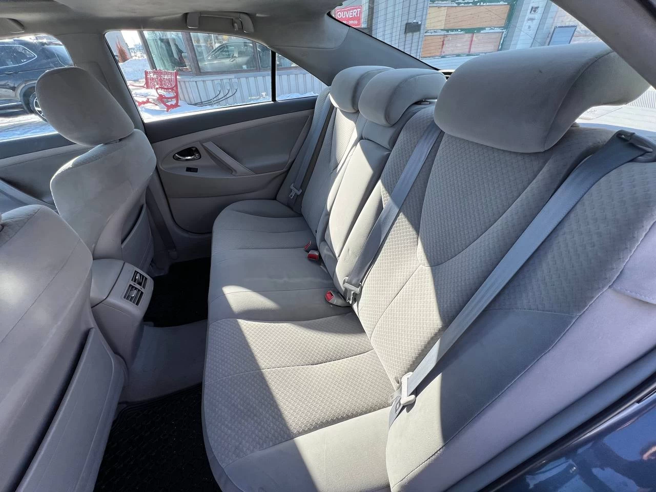 2009 Toyota Camry Hybrid**TOIT OUVRANT**MAGS**PUSH START** Image principale