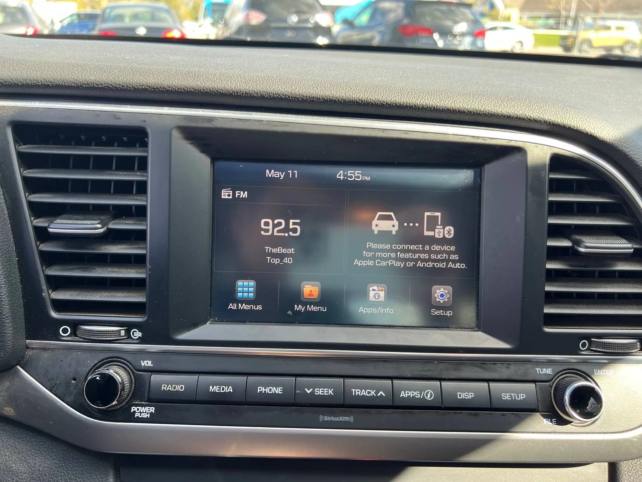 2017 Hyundai Elantra GL**SAAQ Certifie**CAR PLAY**CAMERA DE RECULE**SIEGES CHAUFFANTS**VOLANT CHAUFFANTS**ANGLE MORT**MAGS** Image principale