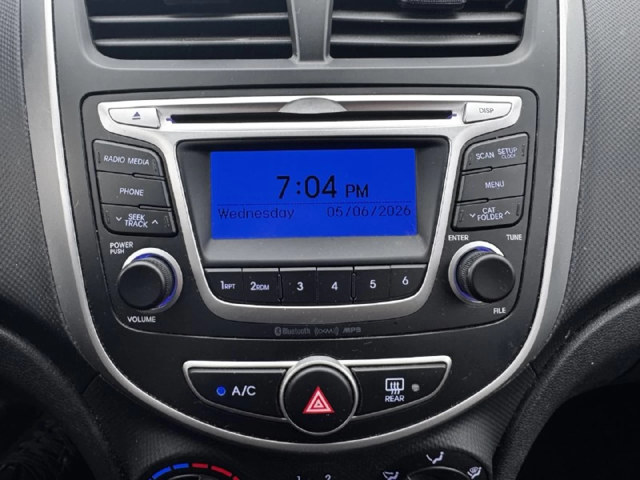 2014 Hyundai Accent GL**TRES BAS KILOMETRAGE**SIEGES CHAUFFNATS**PRIX EN SPECIAL** Image principale