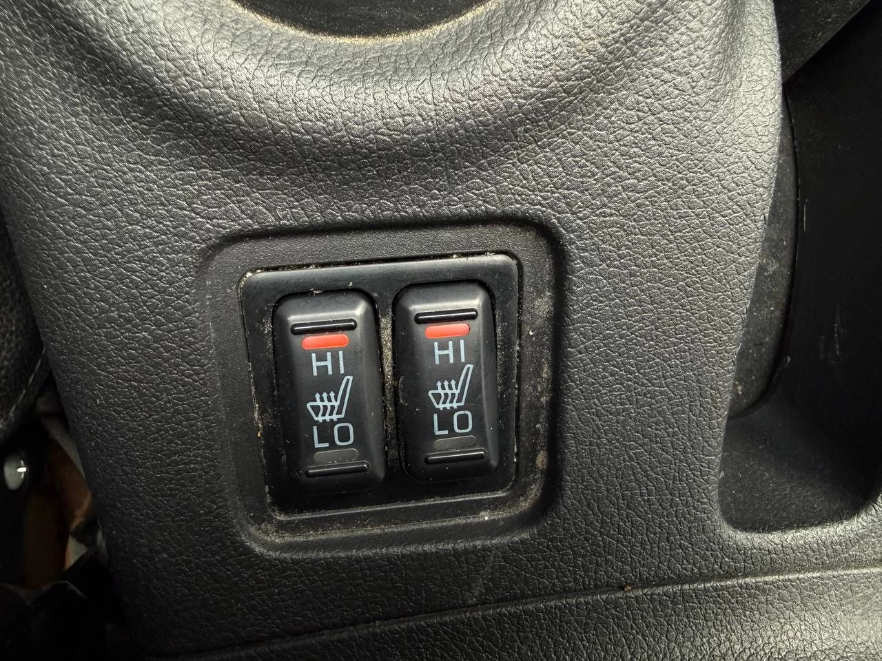 2015 Mitsubishi Outlander **GT**JAMAIS ACCIDENTEE**7 PASSAGERS**CUIR**NAVI**CAMERA DE RECUL**SIEGES CHAIFFANTS**MAGS** Image principale