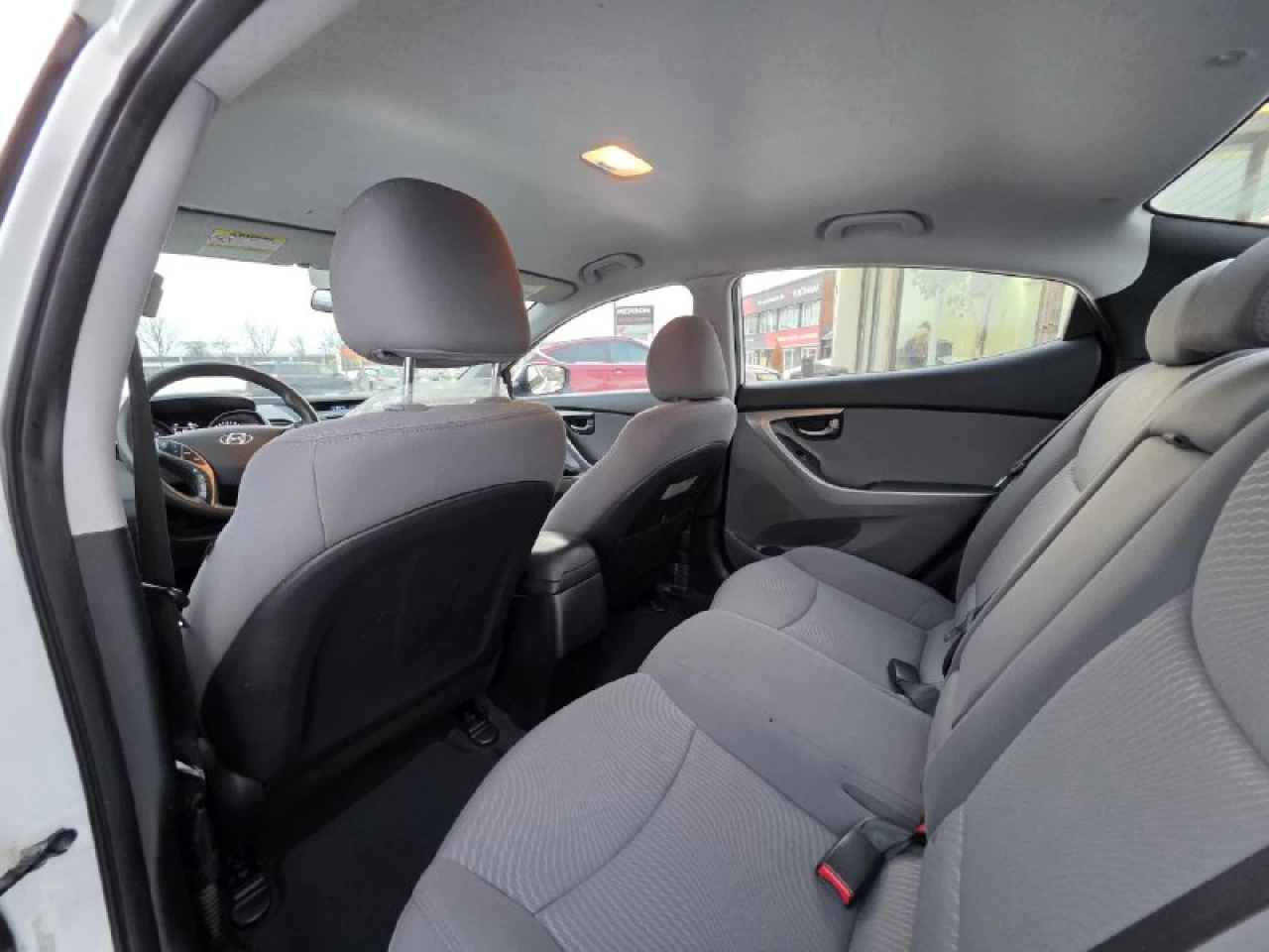 2014 Hyundai Elantra GL**SAAQ CERTIFIEE**SIEGES CHAUFFANTS** Image principale