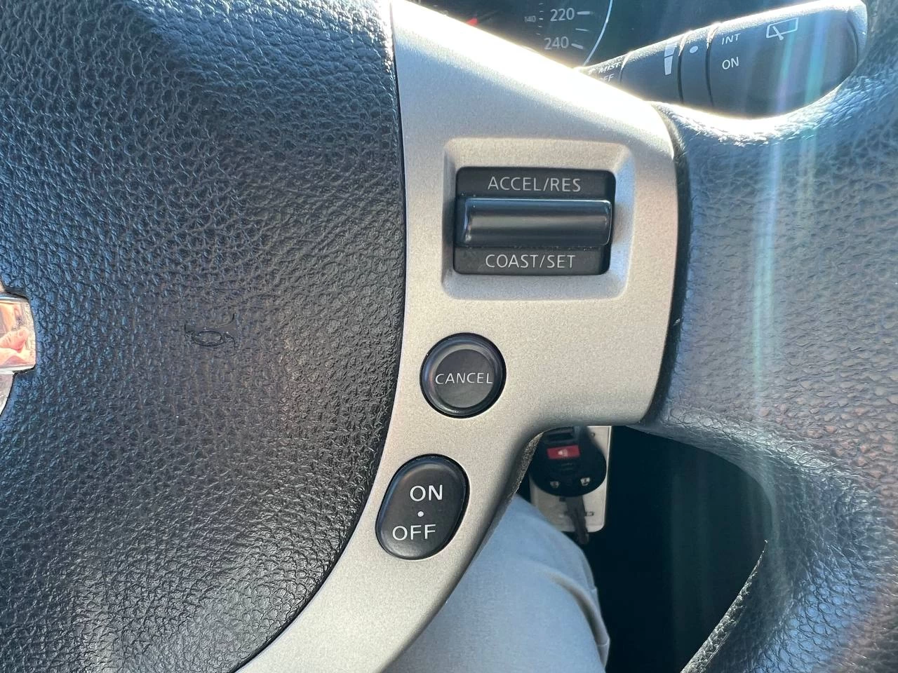 2013 Nissan Rogue S** Image principale