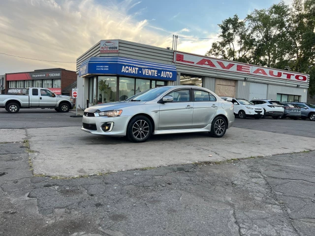 Mitsubishi Lancer SE LTD**Un Propriétaire**AWD**TOIT OUVRANT**CAMERA DE RECULE**SIEGES CHAUFFANTS**MAGS** 2017