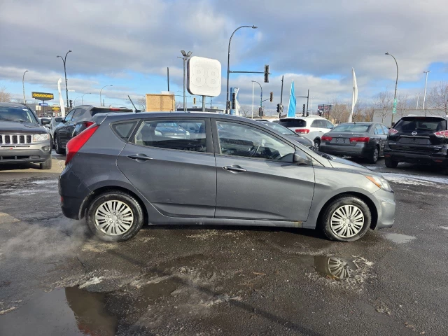 Hyundai Accent GL 2012