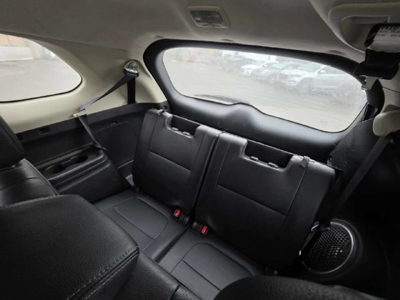 2015 Mitsubishi Outlander **GT**JAMAIS ACCIDENTEE**7 PASSAGERS**CUIR**NAVI**CAMERA DE RECUL**SIEGES CHAIFFANTS**MAGS** Image principale