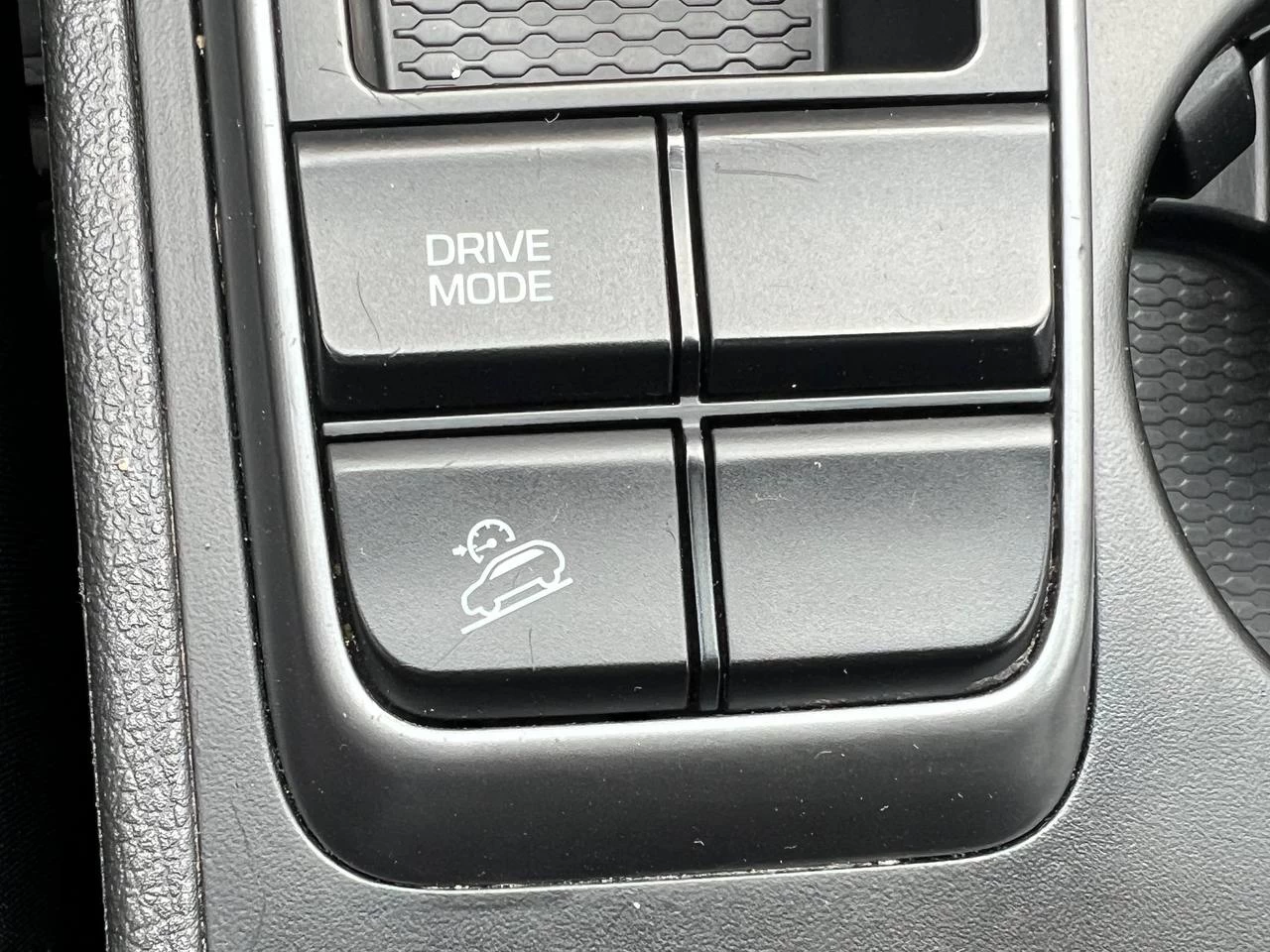 2017 Hyundai Tucson Premium**SAAQ Certifie**CAMERA DE RECUL**ANGLE MORT**SIEGES CHAUFFANTS**Volant Chauffant**MAGS Image principale