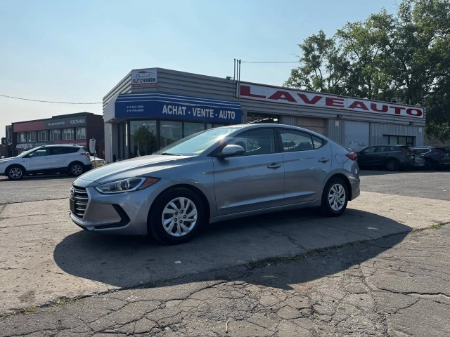 Hyundai Elantra LE**SAAQ CERTIFIEE**SIEGES CHAUFFNATS**MODE ECHO** 2017