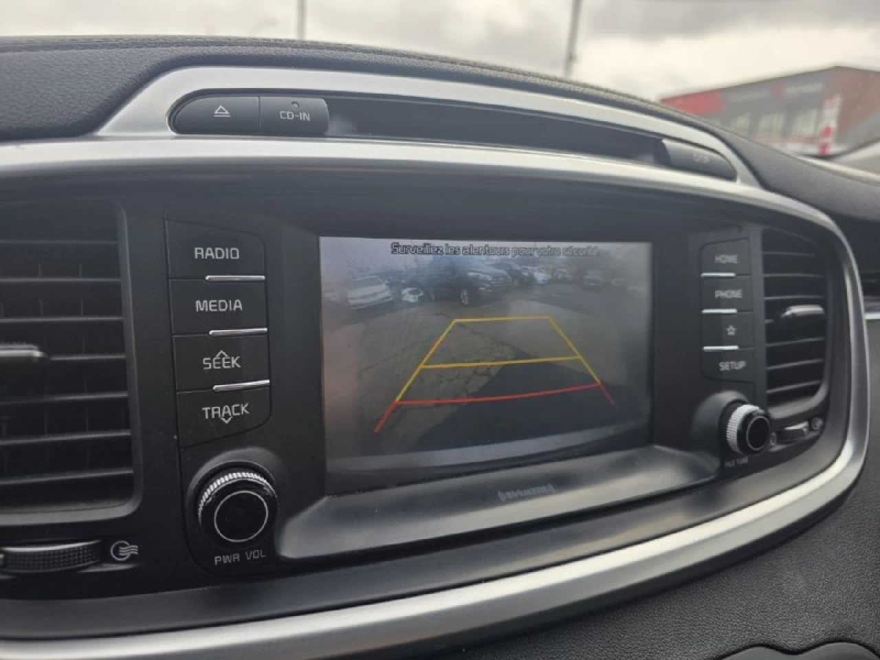 2019 Kia Sorento **LX**7 PASSAGERS**AWD**CAMERA DE RECUL**SIEGES CHAUFFANTS**MAGS**EN SPECIAL** Image principale