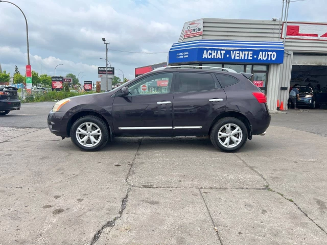 Nissan Rogue SV**AWD**CAMERA DE RECULE**SIEGES CHAUFFNATS**MAGS** 2011