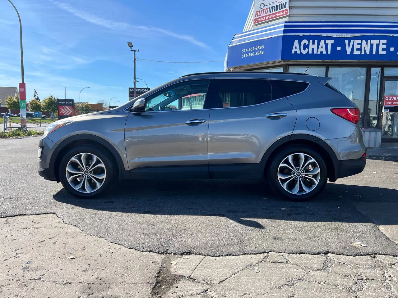 2014 Hyundai Santa Fe Sport SE**AWD**SAAQ CERTIFIEE**TOIT OUVRANT PANORAMIQUE**SIEGE EN CUIR**CAMERA DE RECUL**SIEGES CHAUFFNATS AVANT ET ARRIERE**VOLANT CHAUFFNATS**MAGS** Image principale