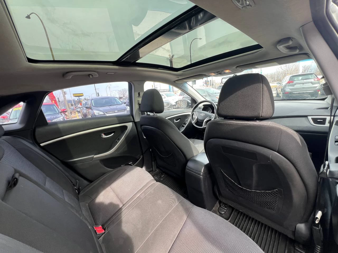 2013 Hyundai Elantra GT GLS**Toit Ouvrant Panoramique**Sieges CHAUFFANTS**MAGS** Image principale