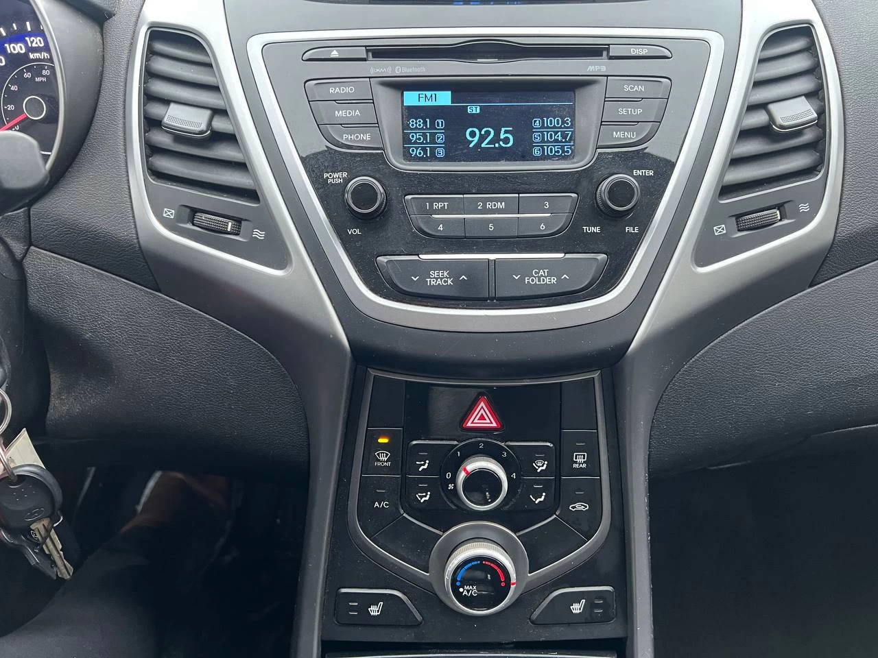 2015 Hyundai Elantra GL**SIEGES CHAUFFANTS** Image principale