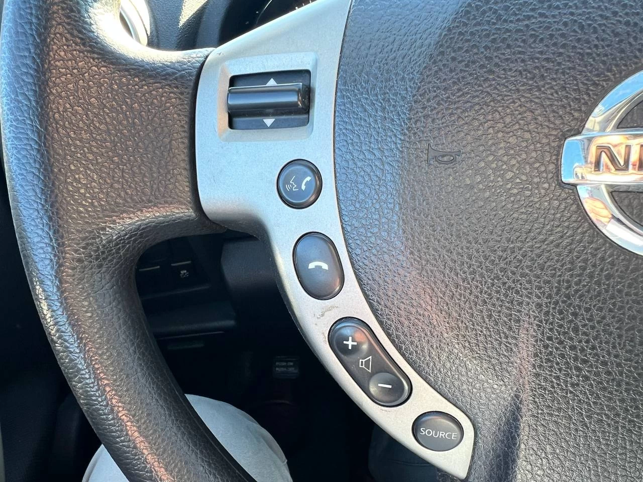 2013 Nissan Rogue S** Image principale