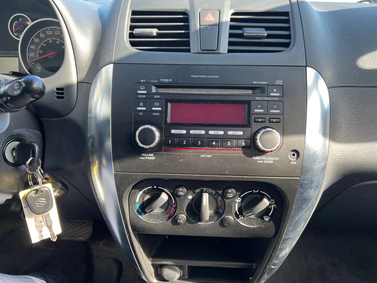 2010 Suzuki SX4 JX**AWD**MAGS** Image principale