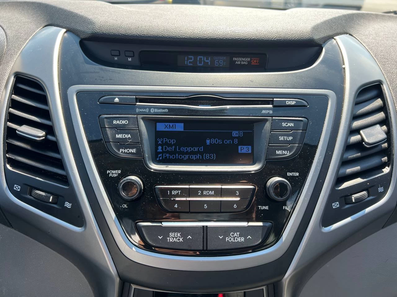 2014 Hyundai Elantra GL**SAAQ CERTIFIEE**SIEGES CHAUFFANTS** Image principale
