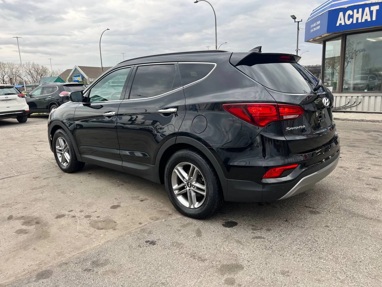 2017 Hyundai Santa Fe Sport SE**AWD**TOIT OUVRANT PANORAMIQUE**SIEGE EN CUIR**CAMERA DE RECUL**SIEGES CHAUFFNATS AVANT ET ARRIERE**Volant Chauffant**Alerte d'angle Mort**MAGS** Main Image