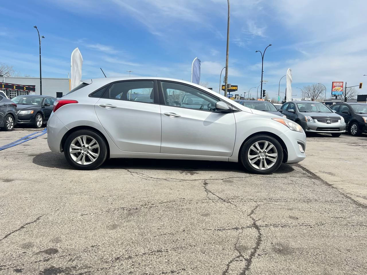 2013 Hyundai Elantra GT GLS**TOIT OUVRANT PANARAMIQUE**SIEGES CHAUFFANTS**MAGS** Image principale