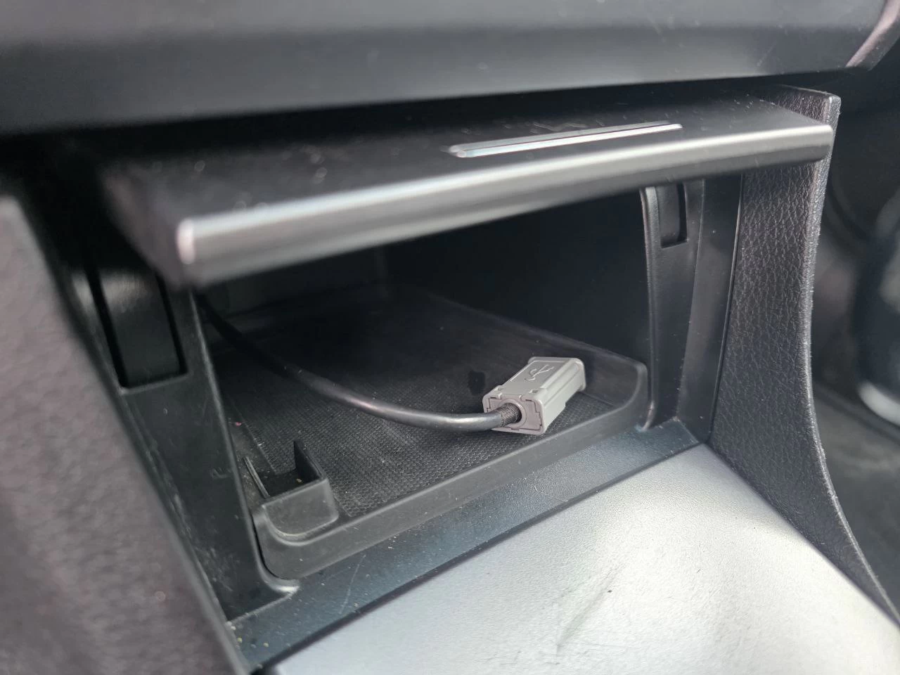 2015 Acura ILX Toit Ouvrant**CAMERA DE RECUL**SIEGES CHAUFFANTS**MAGS** Image principale