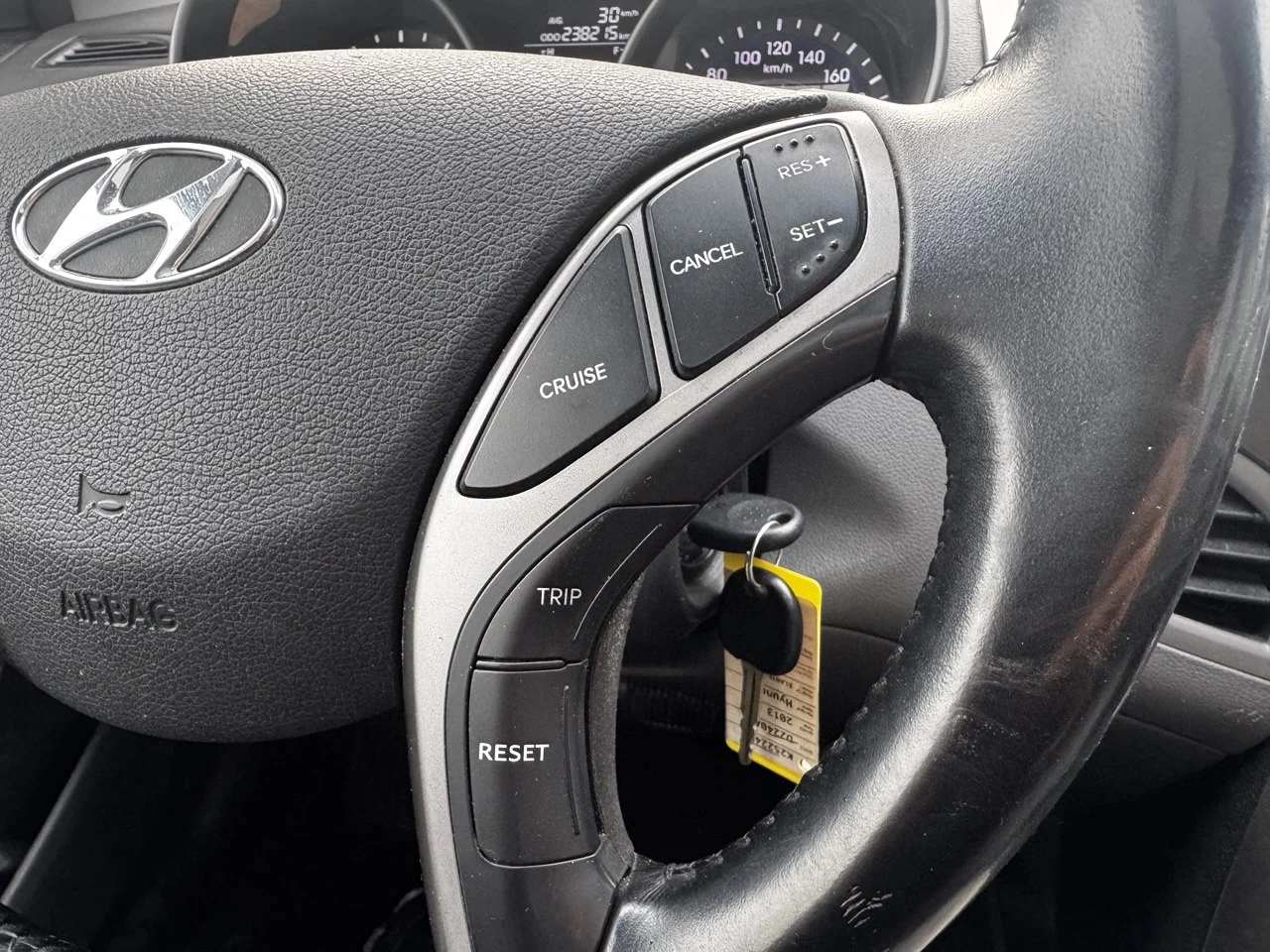 2013 Hyundai Elantra GLS**TOIT OUVRANT**SIEGES CHAUFFNATS**MAGS** Main Image