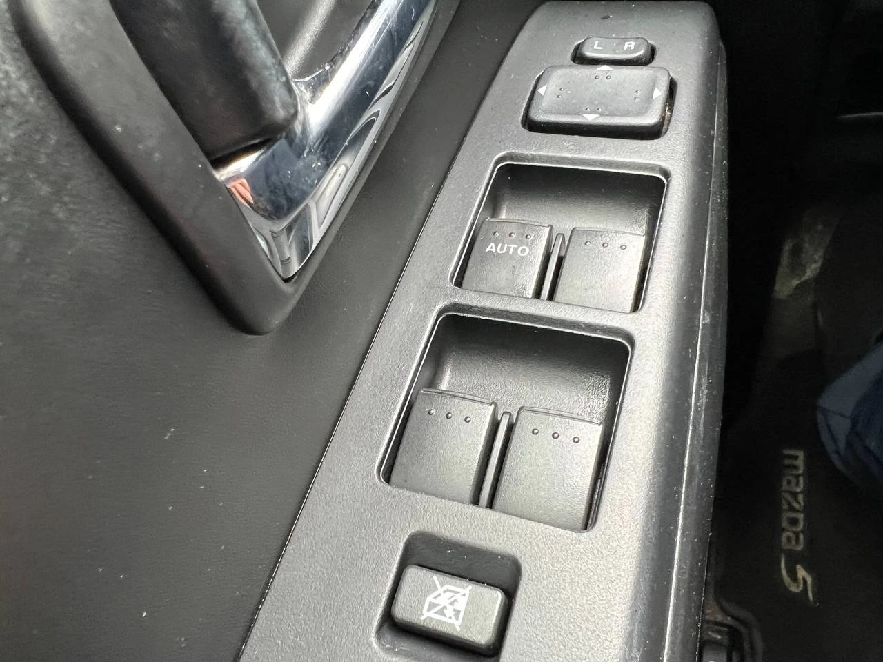 2012 Mazda 5 GS**Jamais Accidente**6 PASSAGERS**Mags** Image principale