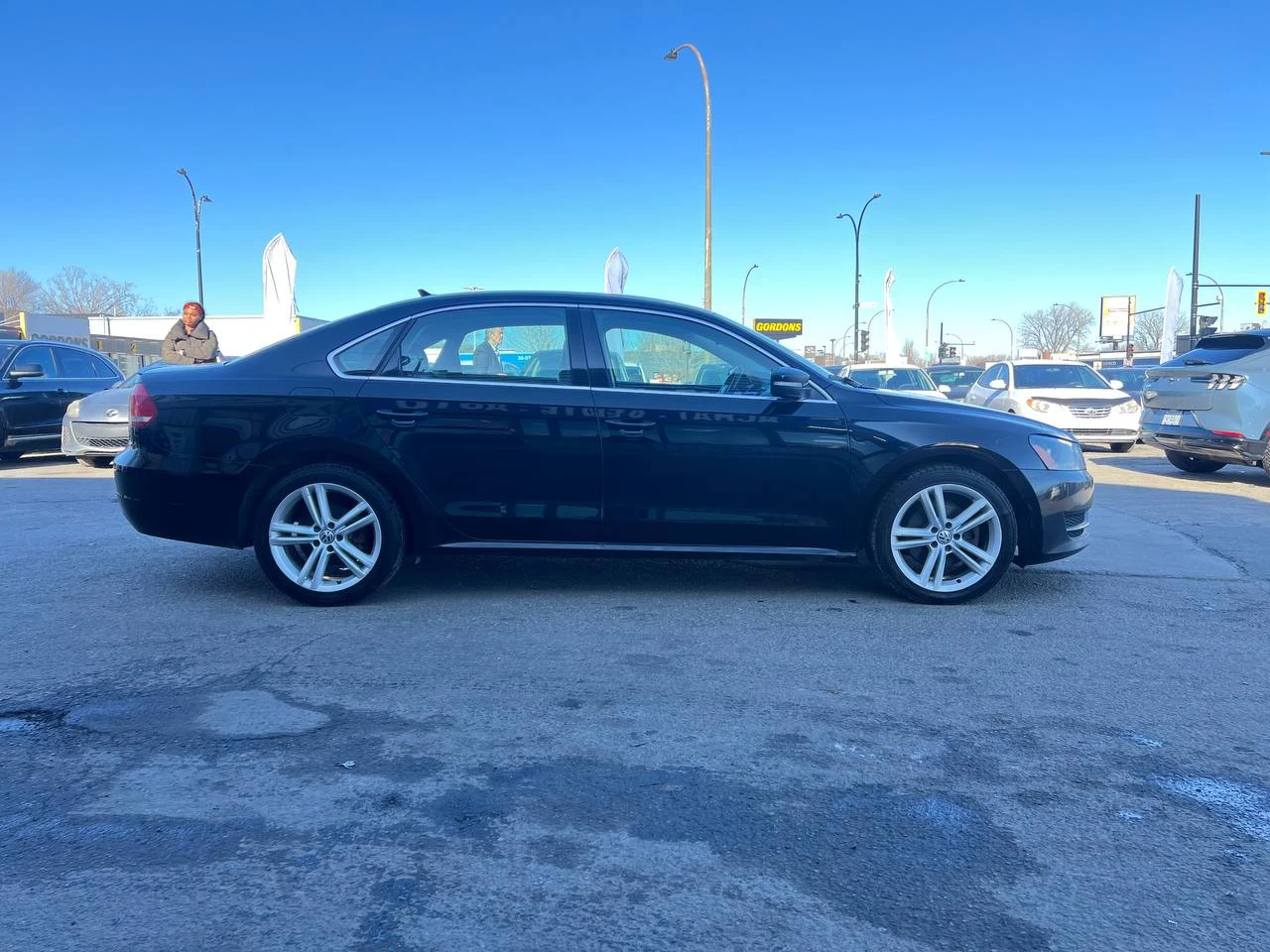 2013 Volkswagen Passat Comfortline**TOIT OUVRANT**MAGS**CUIR**SIEGES CHAUFFANTS** Image principale