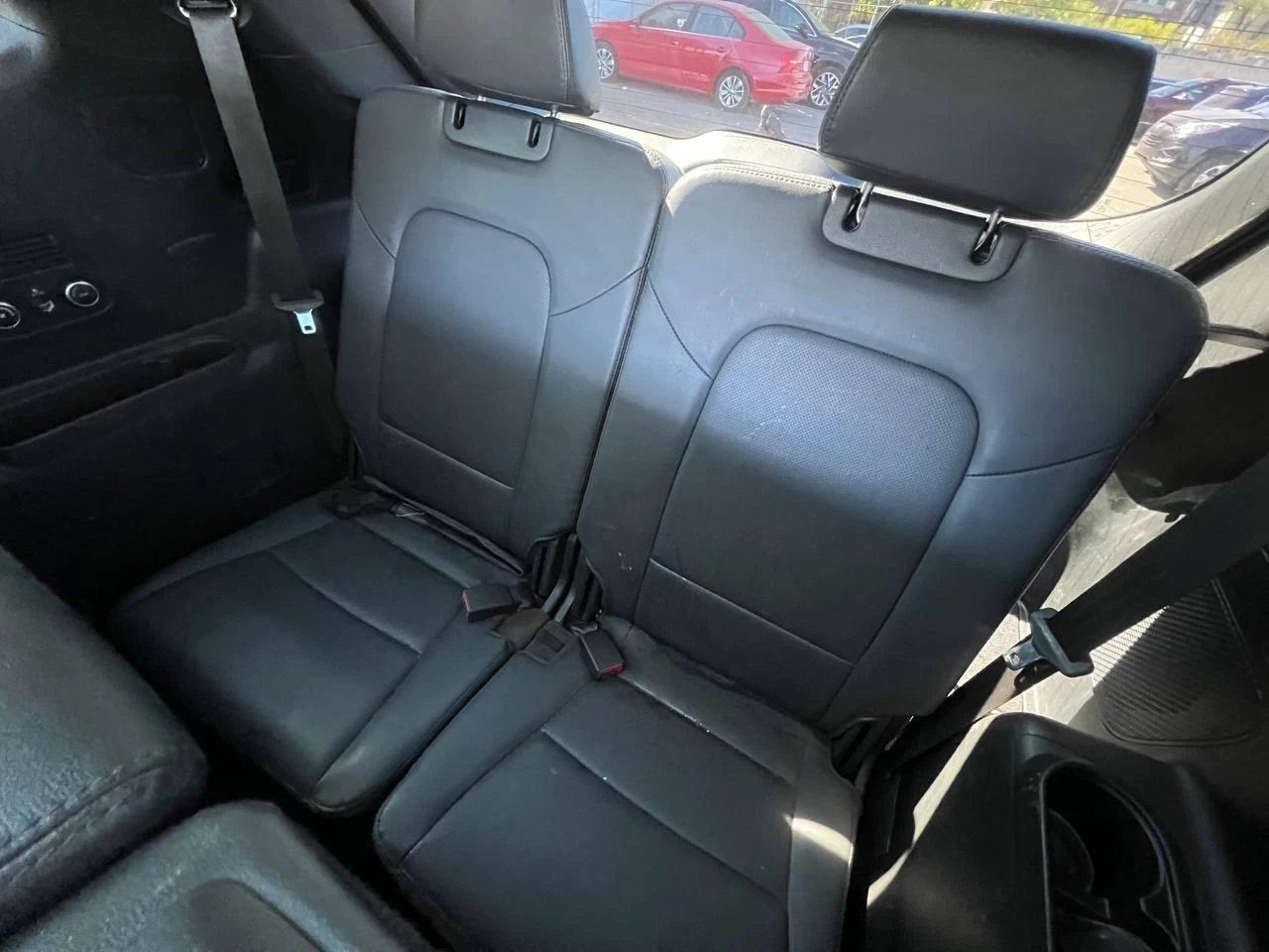 2017 Hyundai Santa Fe XL Limited XL**7 PASSAGERS**JAMAIS ACCIDENTEE**SAAQ CERTIFIEE**AWD**TOIT PANORAMIQUE**CAMERA DE RECUL**VOLANT CHAUFFANT**SIEGES CHAUFFANTS** Image principale