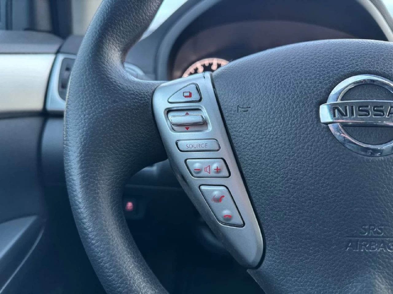 2017 Nissan Sentra S**Jamais accidente** Image principale