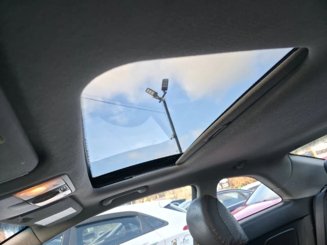 Kia Forte Koup **SX**JAMAIS ACCIDENTEE**CUIR**TOIT OUVRANT**SIEGES CHAUFFANTS**MAGS**EN SPECIAL** 2011