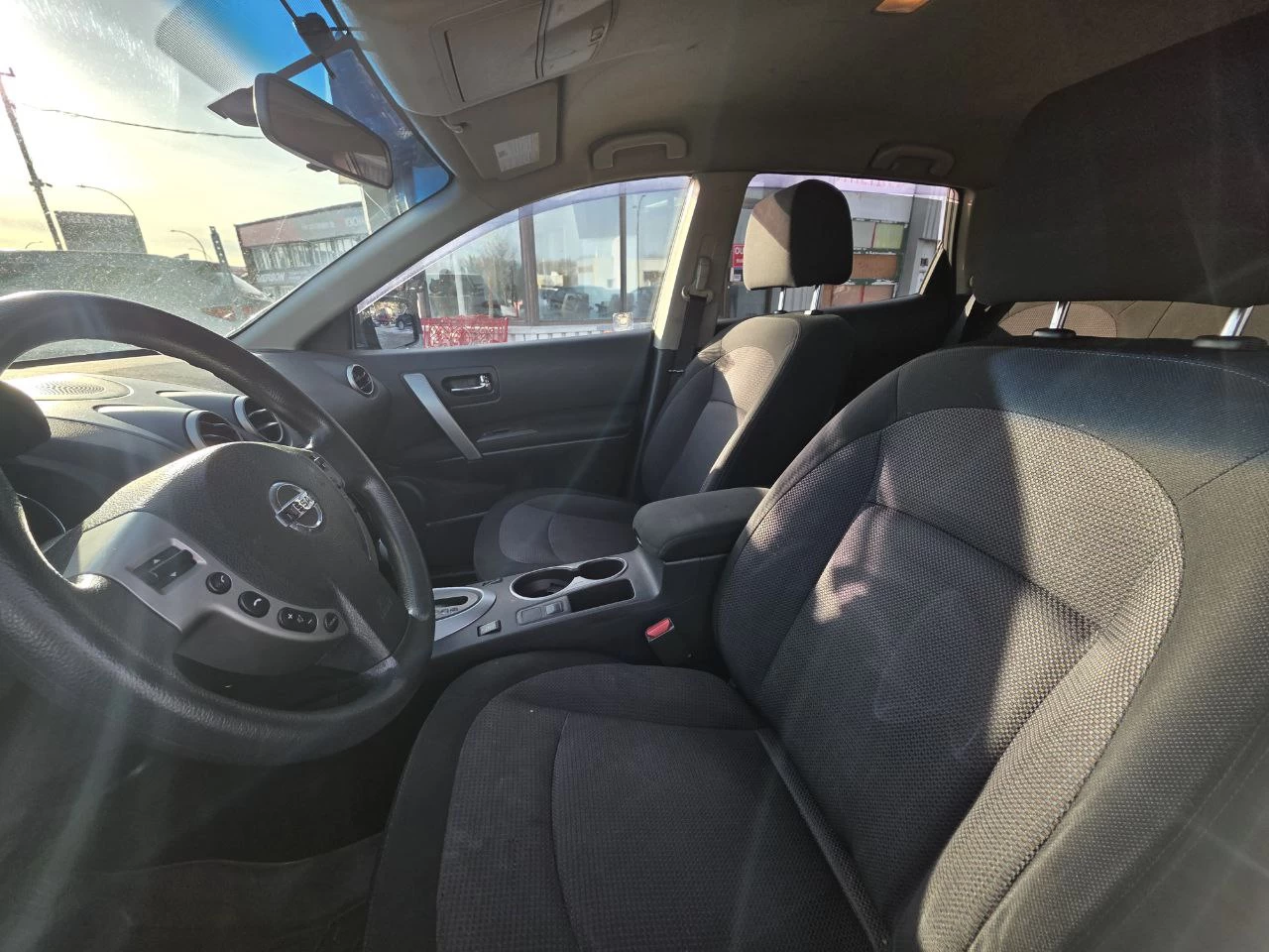 2012 Nissan Rogue **SV**CAMERA DE RECUL**SIEGES CHAUFFANTS**MAGS**EN SPECIAL** Main Image