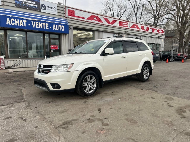 Dodge Journey SXT**TOIT OUVRANT**CAMERA DE RECUL**SIEGES CHAUFFNATS**NAVIGATION**MAGS** 2017