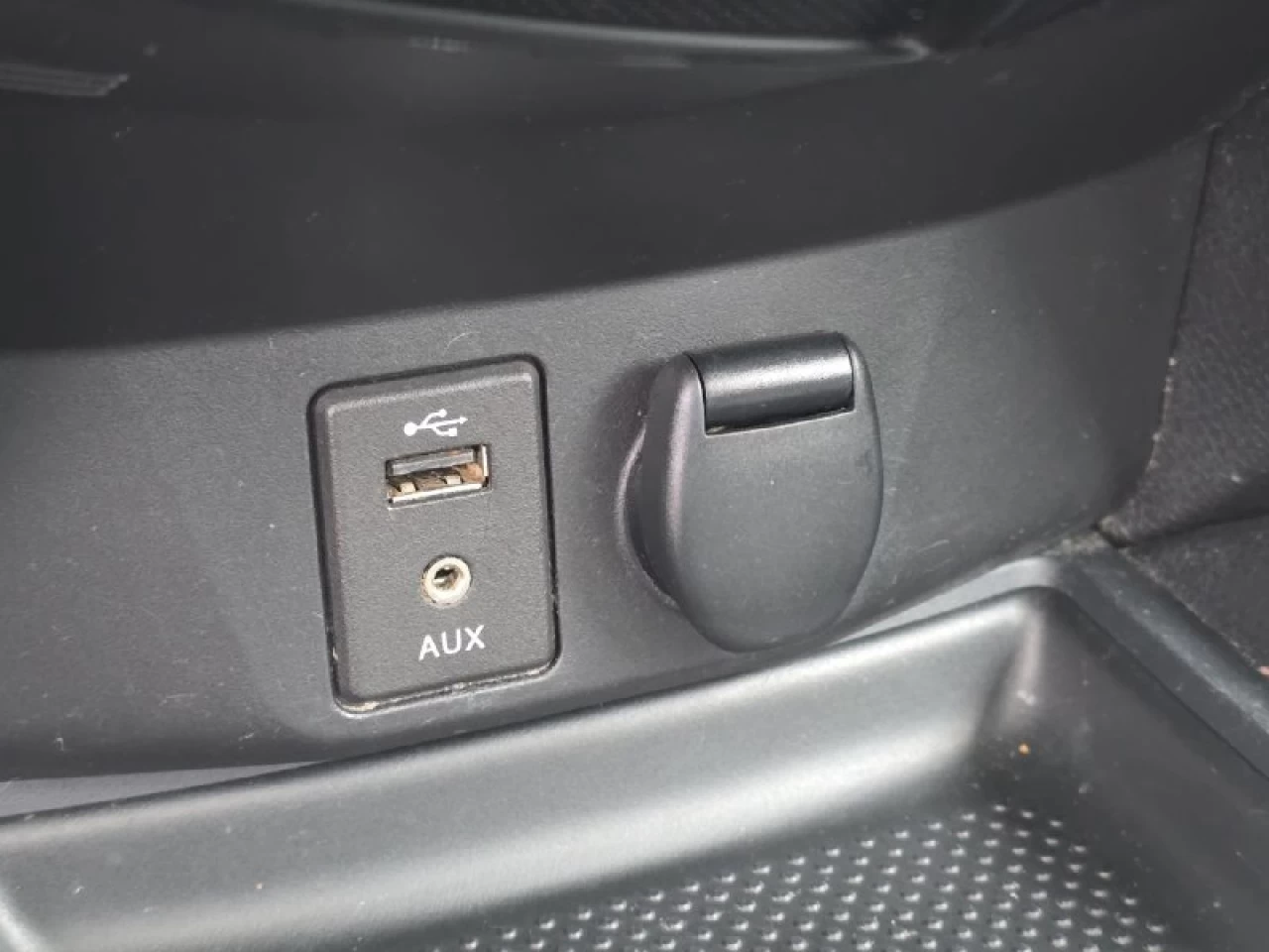 2014 Nissan Rogue SV**AWD**TOIT OUVRANT PANORAMIQUE**CAMERA DE RECULE**SIEGES CHAUFFNATS** Image principale